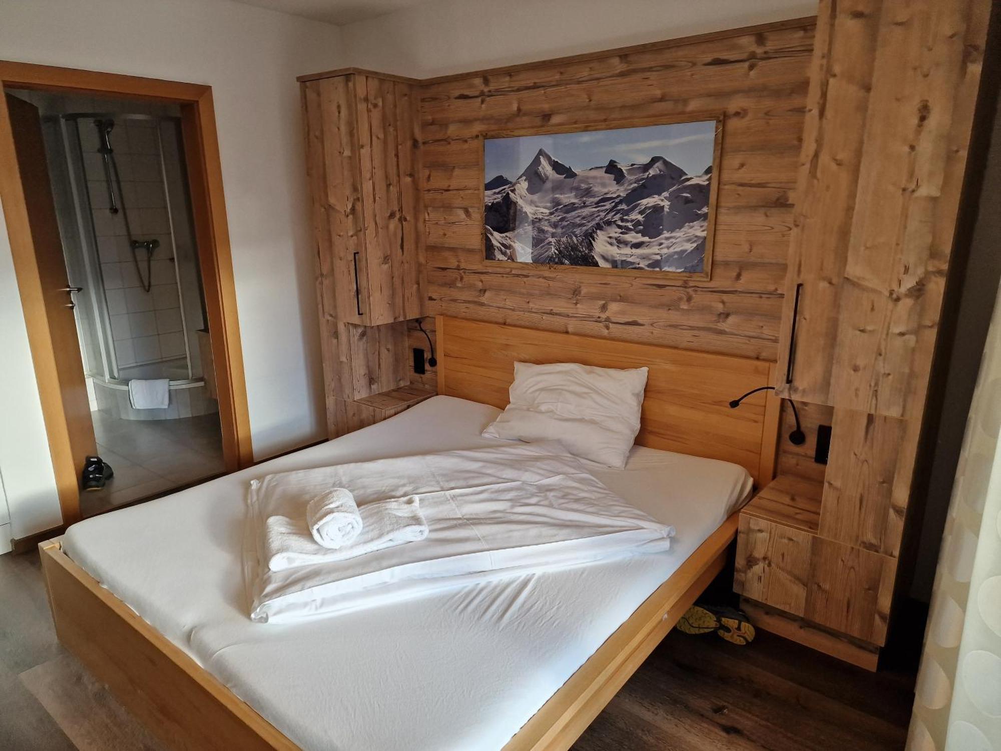 Adler Kaprun, Golf 'N' Ski And Mountain Biking. Exterior photo
